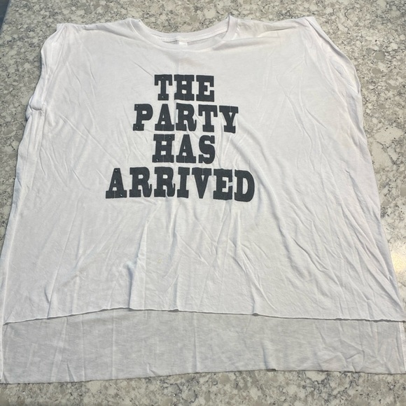 None Tops - The Party Has Arrived T Shirt NWOT XL